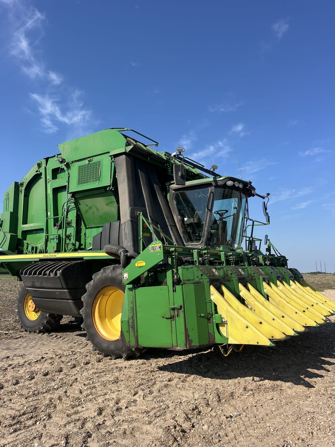 2011 John Deere 7760 Image