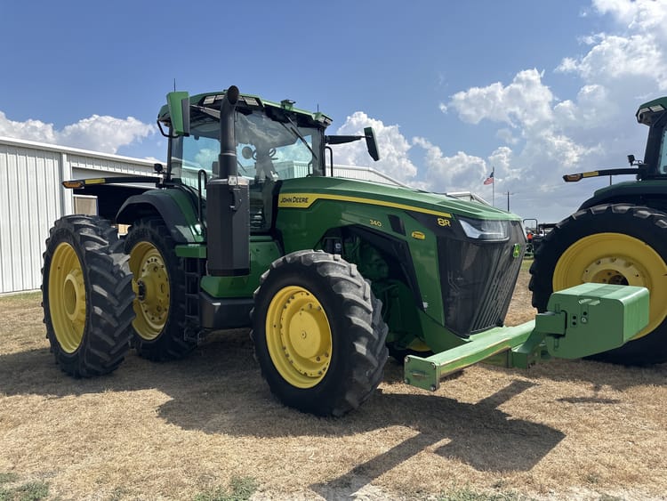 2023 John Deere 8R 340 Image