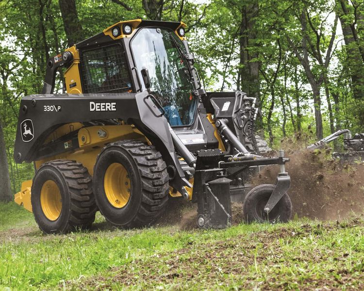 John Deere Skid Steer Construction