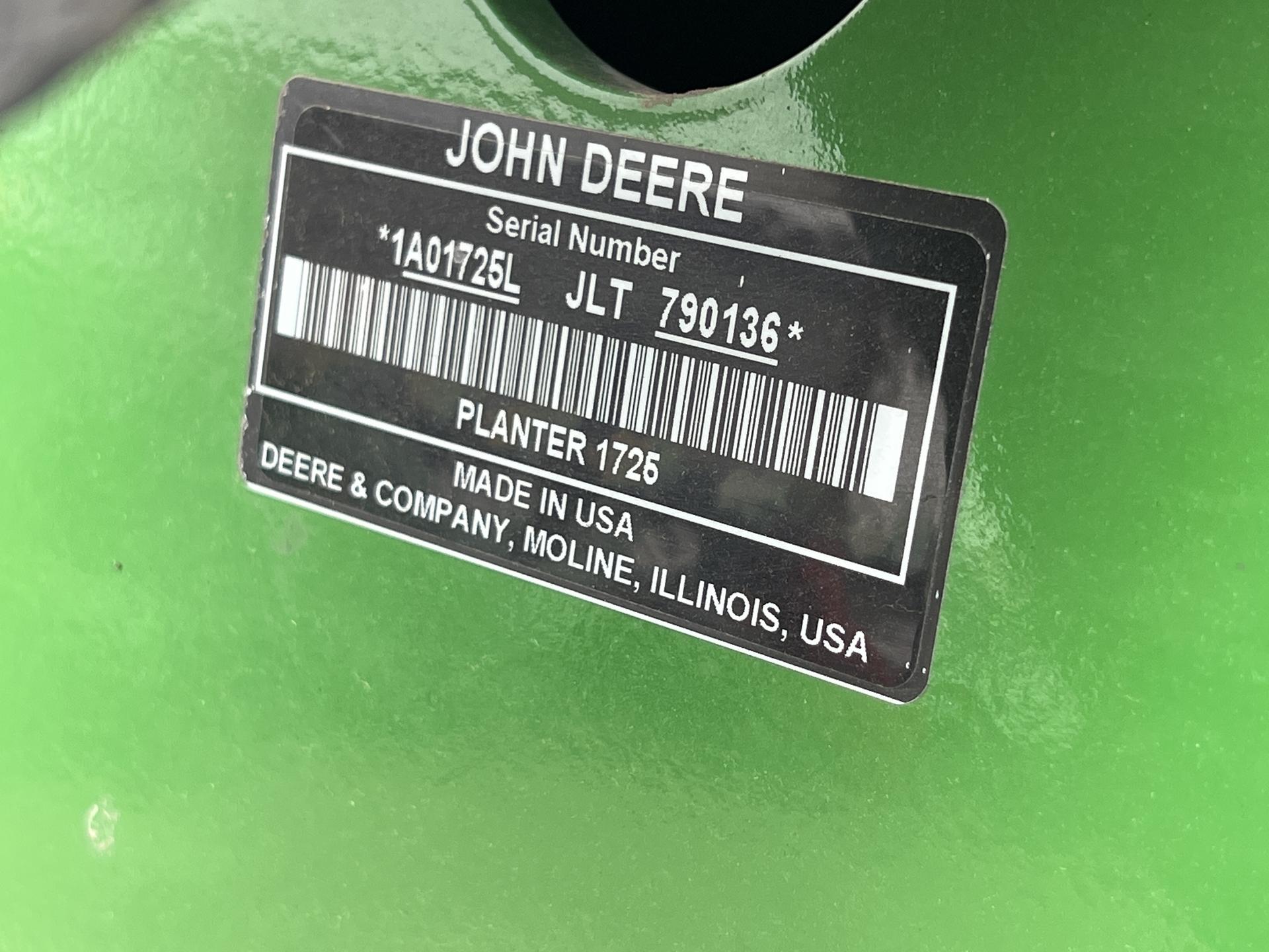 2021 John Deere 1725 CCS